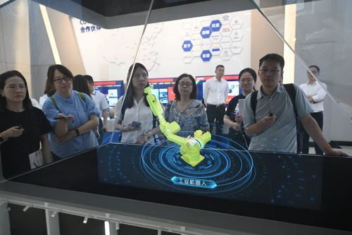 財(cái)政科技支出年均增長(zhǎng)11.5%，看重慶如何把科創(chuàng)變量轉(zhuǎn)化為發(fā)展增量